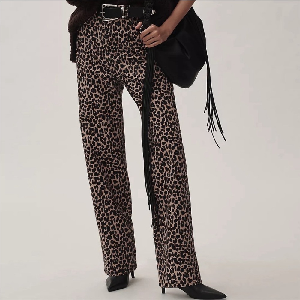 Reformation Cary High-Rise Slouchy Straight-Leg Jeans
Size 30